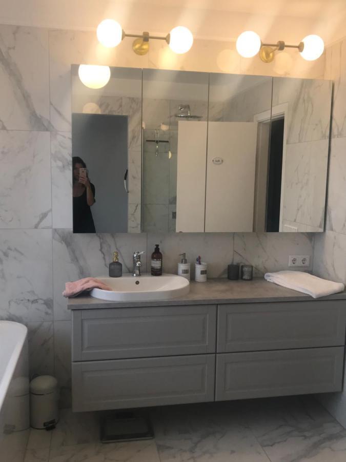 Casa Disa - Dreams, A Boutique Guesthouse In Reykjavik City'S Central Park And Botanical Garden In Laugardalur, Hot-Spring-Valley المظهر الخارجي الصورة